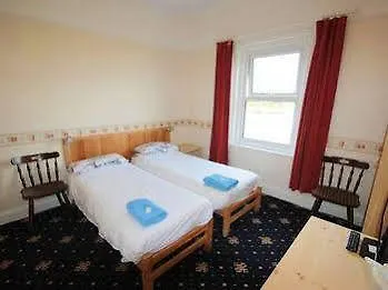 Dolphins Hotel Bournemouth 3*,