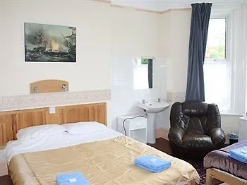 *** Bed & Breakfast Dolphins Hotel Bournemouth United Kingdom